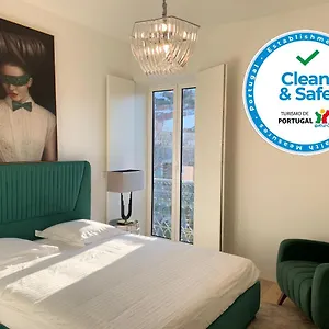 New!! Luxury Avenida Da Liberdade Flat- With Rooftop And Pool Apartamento Lisboa