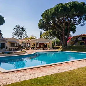 Gorgeous 2bdr W/patio & Pool By Lovelystay Apartamento Vilamoura